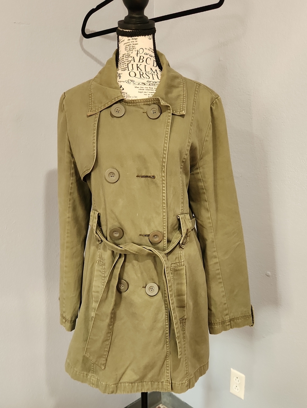 Sweet Elements Tailored Olive Green Double-Breasted Trench Coat with Waist Tie